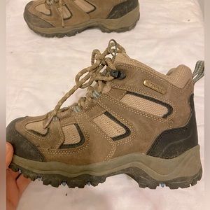 Womens hiking boot shoe redhead co